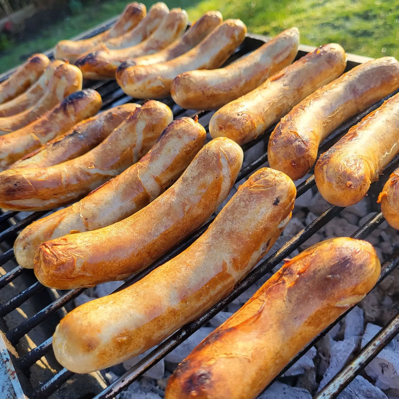 Regionale Bratwurst – knusprig gegrillt